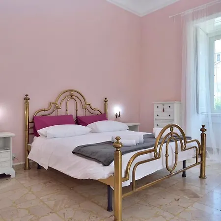 Le Stanze Di Jole Apartment *